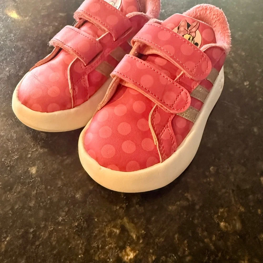 Adidas Disney Grand Court Minnie Mouse silver sparkle Pink Sneakers size 8 - Picture 13 of 16